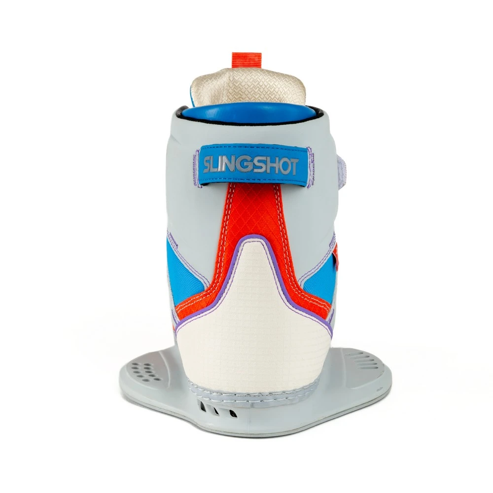 CHAUSSE WAKEBOARD SLINGSHOT GROM 2023 1 CHAUSSE WAKEBOARD SLINGSHOT GROM 2023