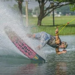 WAKEBOARD LIQUID FORCE TAO 2023 -Pagaie Debout sans titre 11 28 02 2023 12 18 20